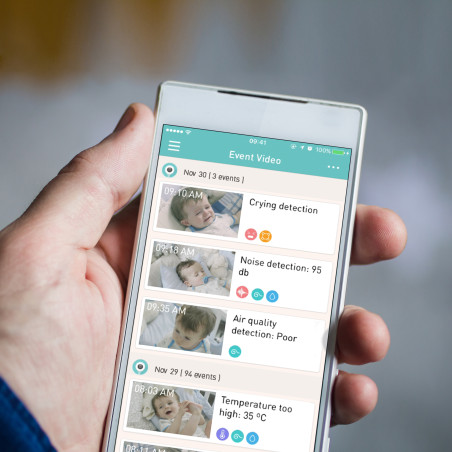 Surveillez bébé via l'application sur votre téléphone