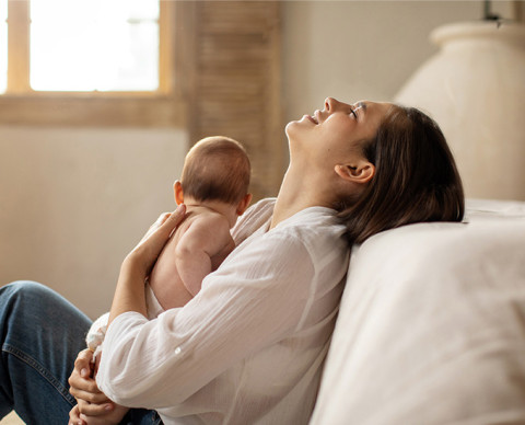 Baby blues et dépression post partum : quelle différence ? 